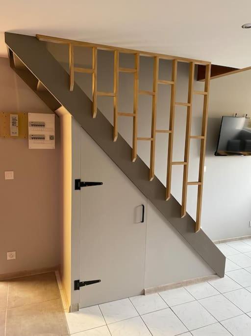 Appartement Entierement Refait A Neuf A 150 M De La Plage 나르본플라제 외부 사진
